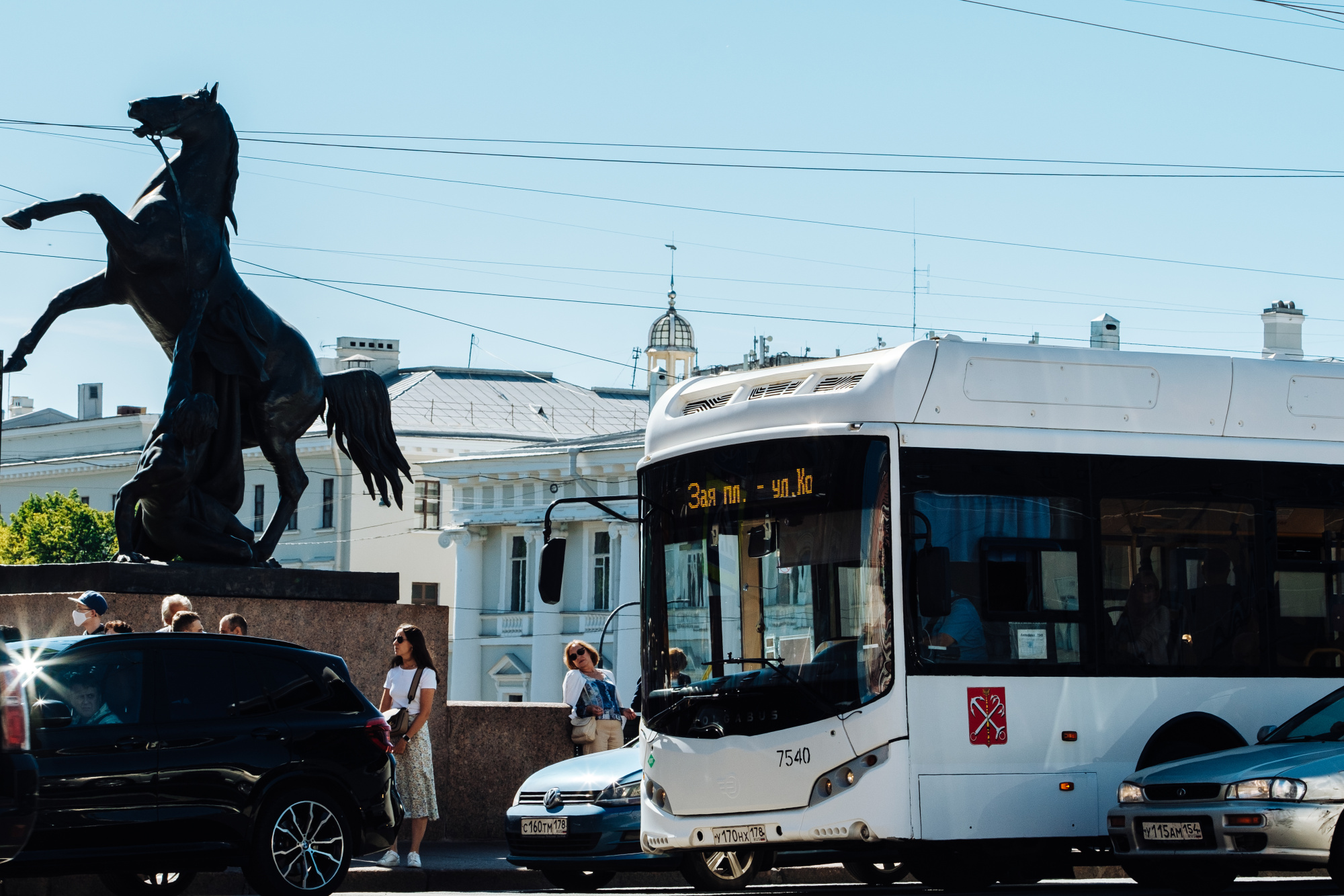 Транспортная реформа в Санкт-Петербурге: Один день из жизни водителя автобуса